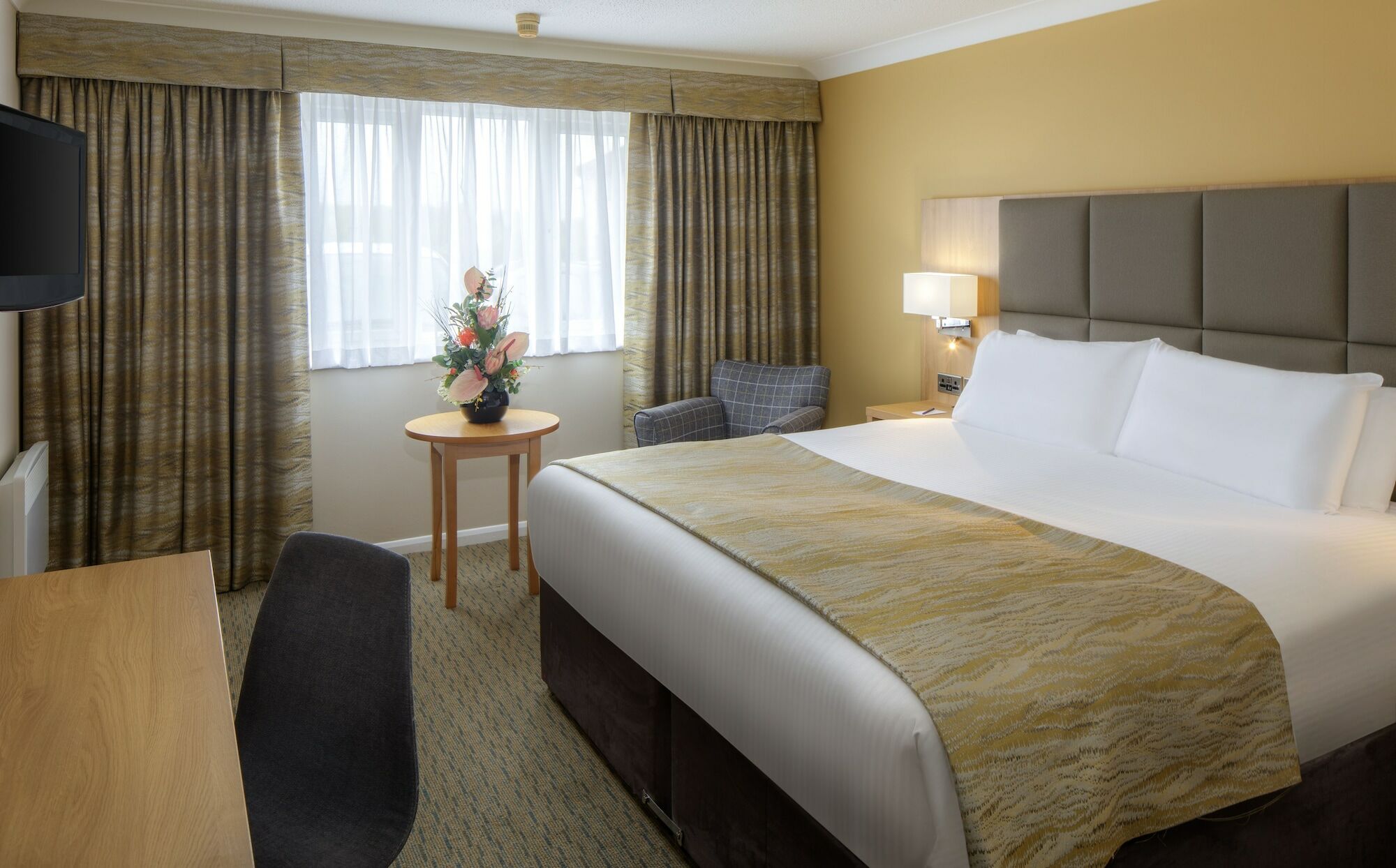 Mercure Hatfield Oak Hotel Exterior photo