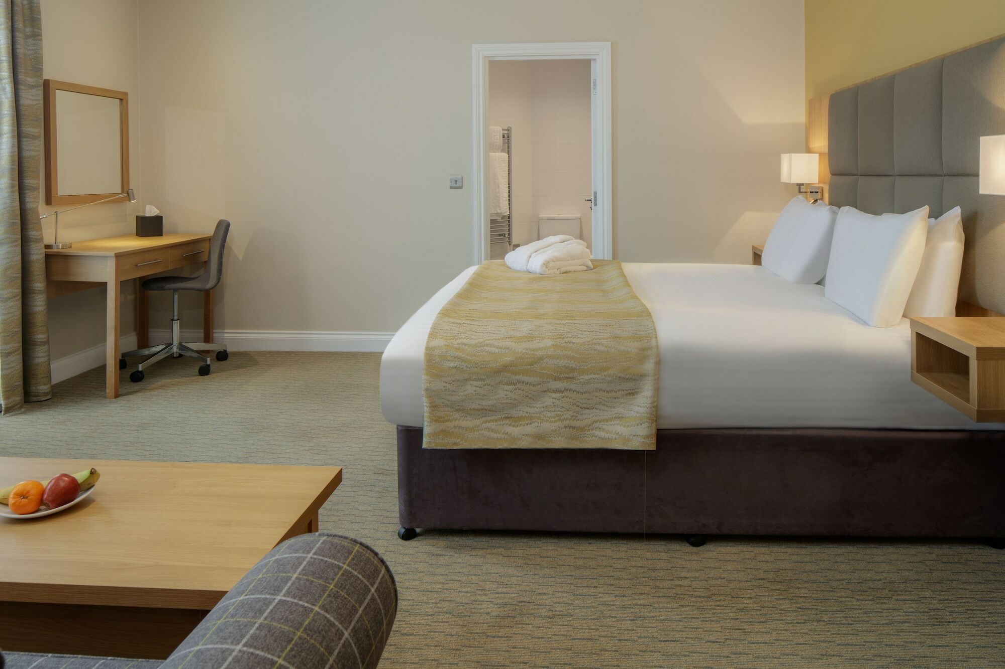 Mercure Hatfield Oak Hotel Exterior photo